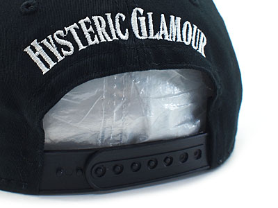 HYSTERIC GLAMOUR 'WHISKY刺繍'ベースボールキャップ ヒステリック