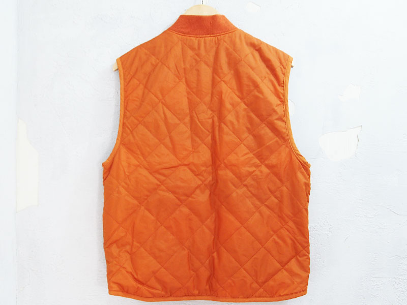 Supreme キルティングベスト Mサイズ オレンジ Supreme キルティングベスト Mサイズ オレンジ